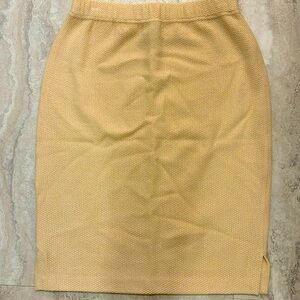 St. John Marie Gray knit skirt